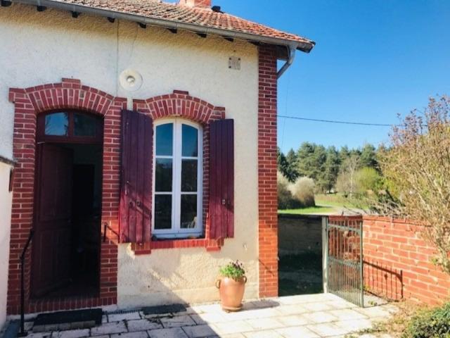 Maison à vendre 5 pièces LA GUERCHE SUR L'AUBOIS 18