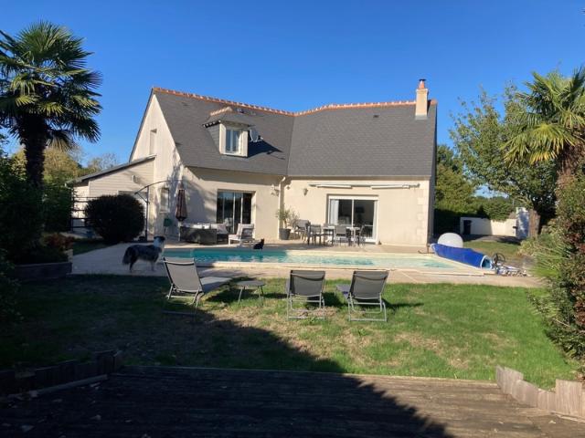 Maison à vendre 5 pièces MONTS de 138 m2 au sol 37