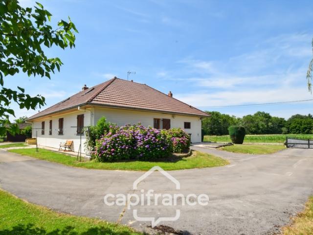 Maison à vendre 5 pièces PIERRE DE BRESSE 71