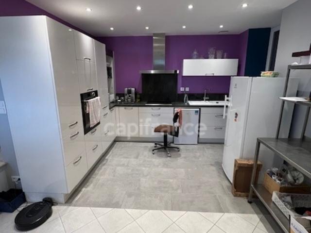 Maison à vendre 5 pièces proche de COGNAC 16