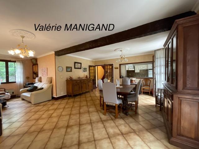 Maison à vendre 5 pièces TOCANE SAINT APRE 24