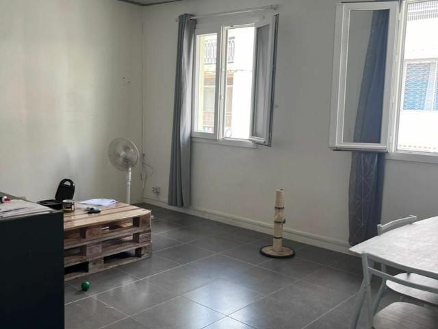 Maison de bourg mitoyenne Idéale pour investissement locatif
