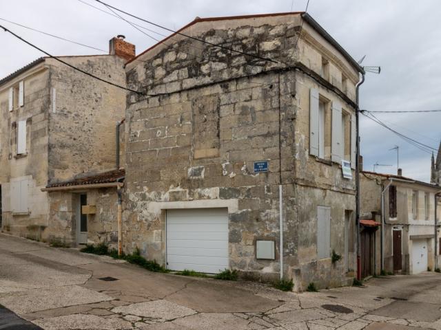 QUARTIER SAINT EUTROPE, MAISON T3, 74 M², GARAGE