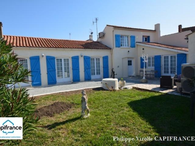 Maison à vendre 6 pièces 124 m2 LE CHATEAU D'OLERON 17 399000