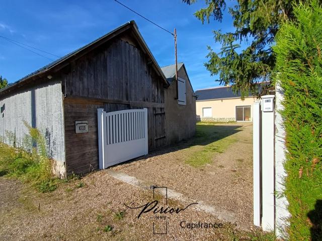 Maison à vendre 6 pièces Dépendances 4932 m²