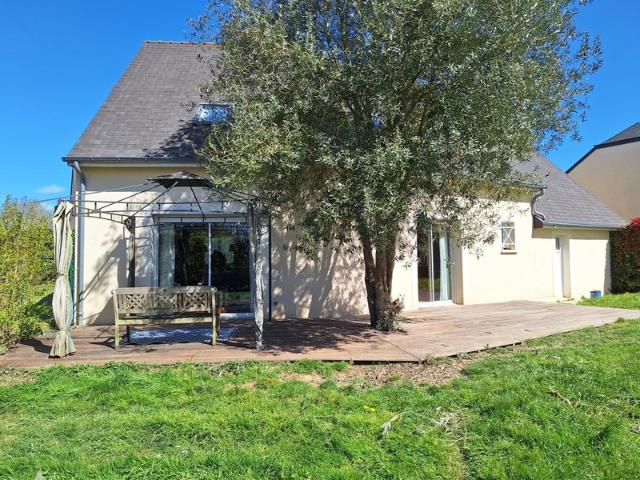 Maison à vendre 6 pièces FORCE 53