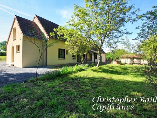 Maison à vendre 6 pièces MONTCOMBROUX LES MINES 03