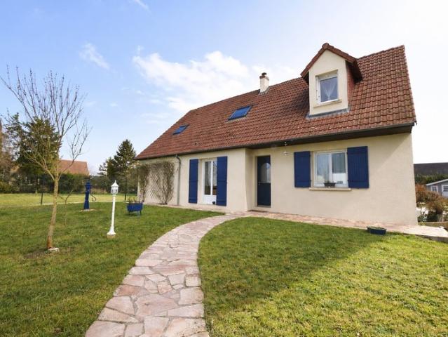 Maison à vendre 6 pièces SORIGNY CENTRE