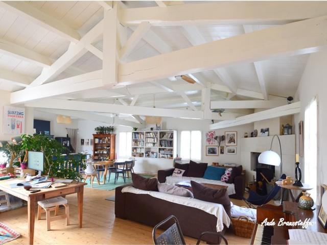 Maison à vendre 6 pièces SAINT CLEMENT DES BALEINES 17, piscine et jacuzzi