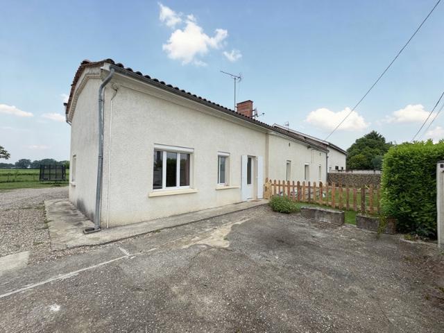 Maison à vendre 6 pièces SAINT SULPICE DE POMMIERS 33