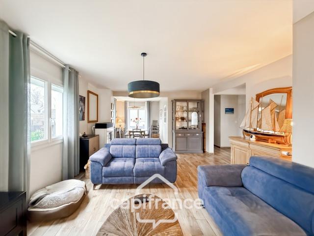 Maison à vendre 6 pièces PONTIVY 56 Maison familiale rénovée, au calme et à deux pas du centre ville de Pontivy
