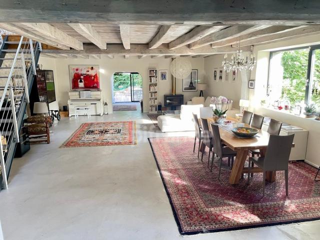 Maison à vendre 6 pièces PREVESSIN MOENS 01