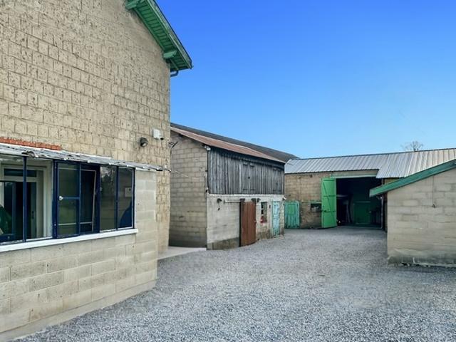 Maison à vendre 6 pièces proche de JUNIVILLE 08
