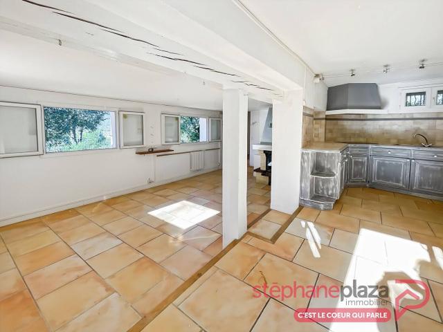 Maison Cuges Les Pins 3 pièces 69 m2 + dépendance T2 40m2