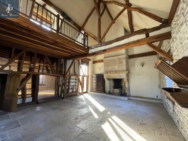 A VENDRE MAISON TYPE 5 BEAUNE