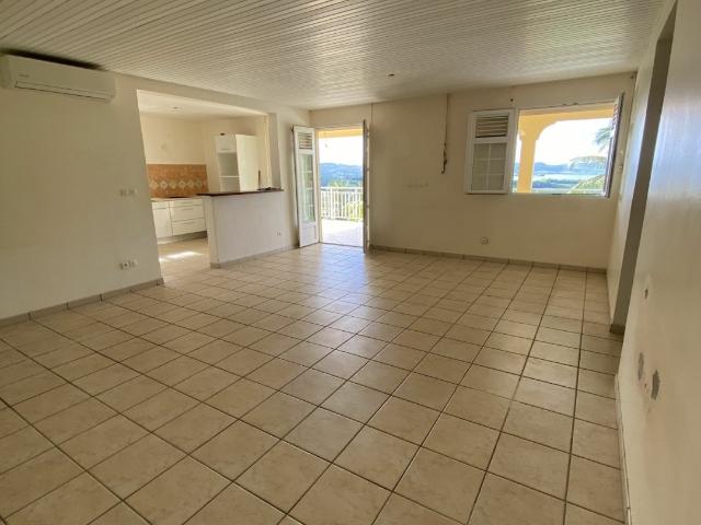 VENTE d'une maison de 4 pièces 115 m² au FRANCOIS