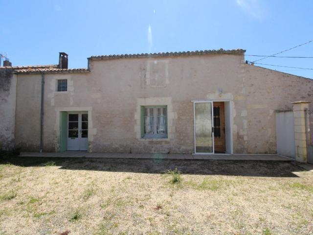 NIEULLE SUR SEUDRE, Maison À Vendre 62 m², 3 chambres, cour, gar