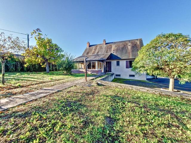 PAVILLON SUR SOUS SOL COMPLET + VERANDA + COMBLES AMENANGEABLES