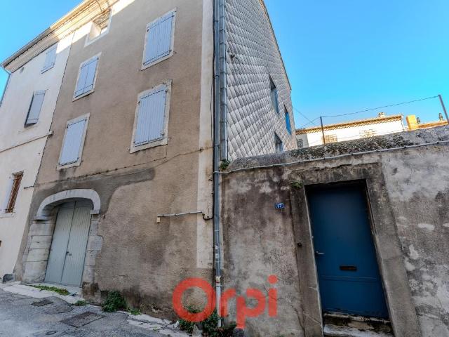 À vendre: Maison de ville à rénover – Villeneuve de Berg
