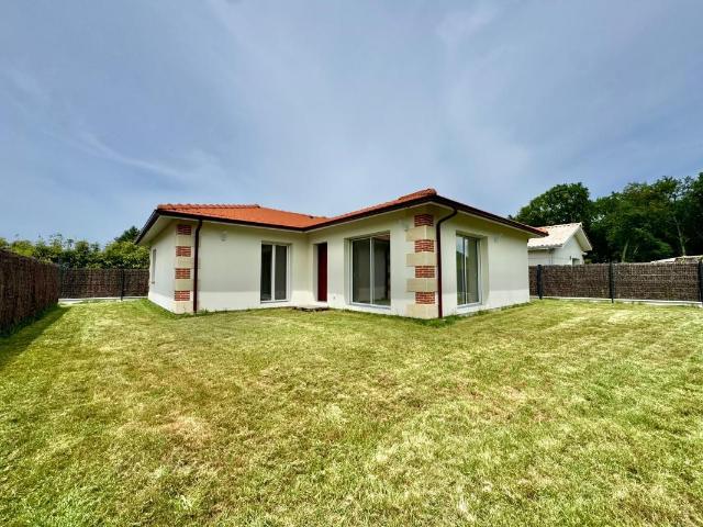 3 maisons neuves