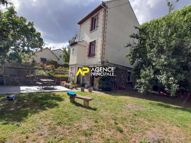 Quartier Mairie d'ARGENTEUIL, pavillon 5 pièces, 4 chambres de