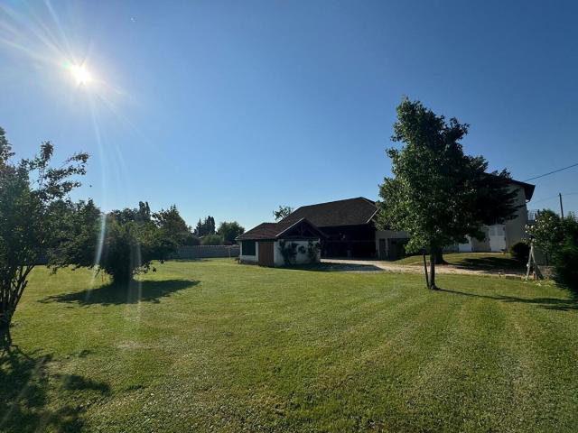 Maison Saint Geoirs 7 pièce s 180 m2