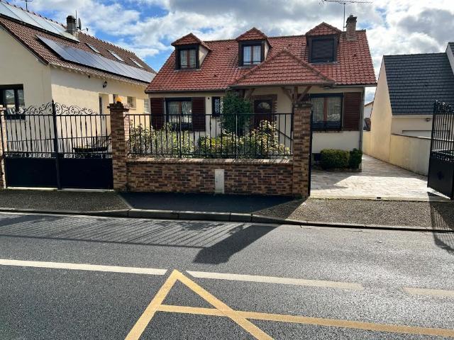 Maison 140m² 4 chambres sous sol garage double