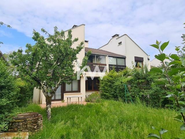 SAINT MICHEL SUR ORGE: maison T5 100 m² à vendre