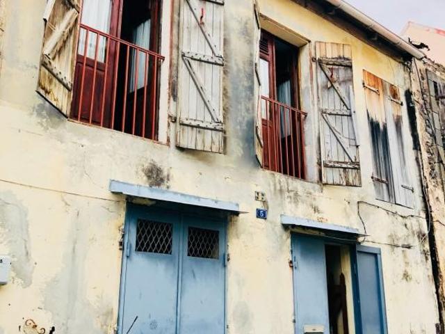Maison de ville à rénover