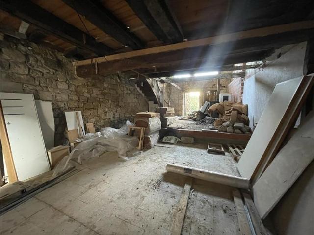 Maison de bourg de 2 pièces principales