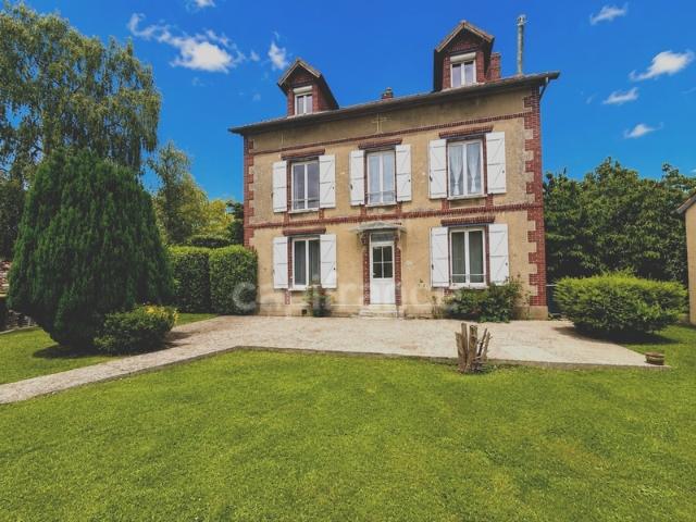 Maison à vendre 8 pièces 191 m² 78 6 chambres jardin cave