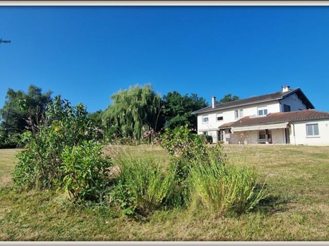 Maison à vendre 8 pièces 265m² Garage 62 m² BAGE ST ANDRE 01 terrain 4500m²