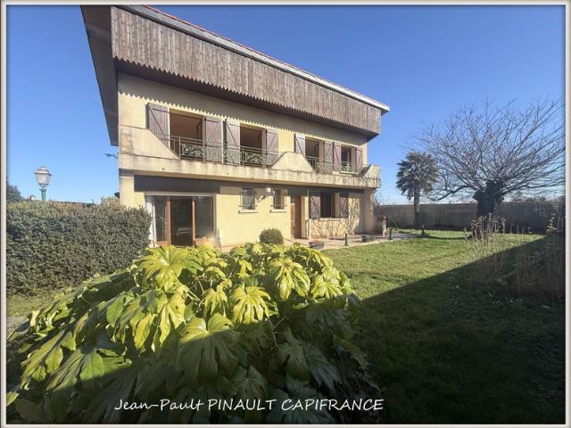 Maison à vendre 8 pièces IBOS 65