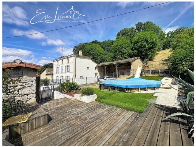 Maison à vendre 8 pièces NANTEUIL 79