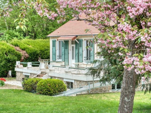 Maison et Terrain attenant constructible