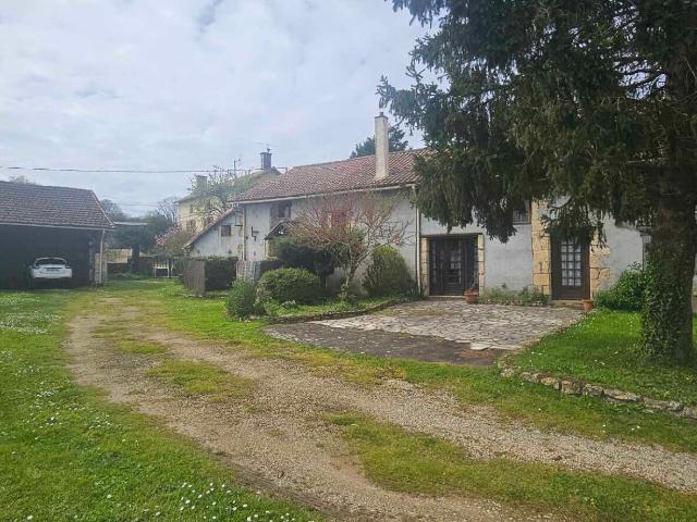 Bienvenue à la campagne, située sur la commune de Souvigné