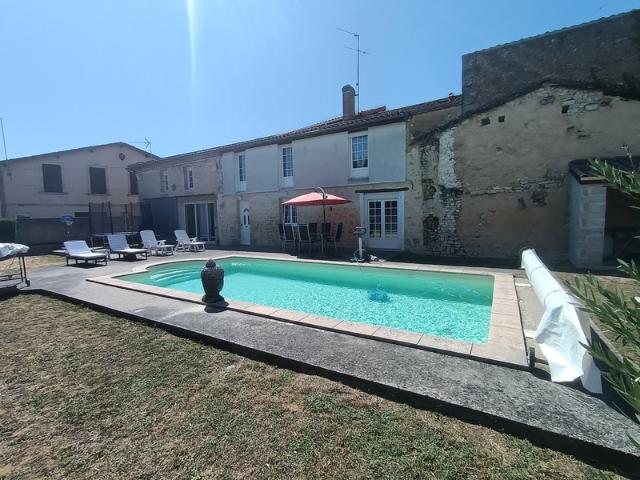 Maison à vendre 9 pièces SAINT MARTIN LACAUSSADE 33