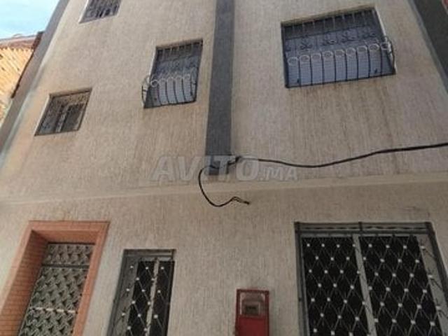 Maison a vendre a tanger, 3 étage, 50 m²