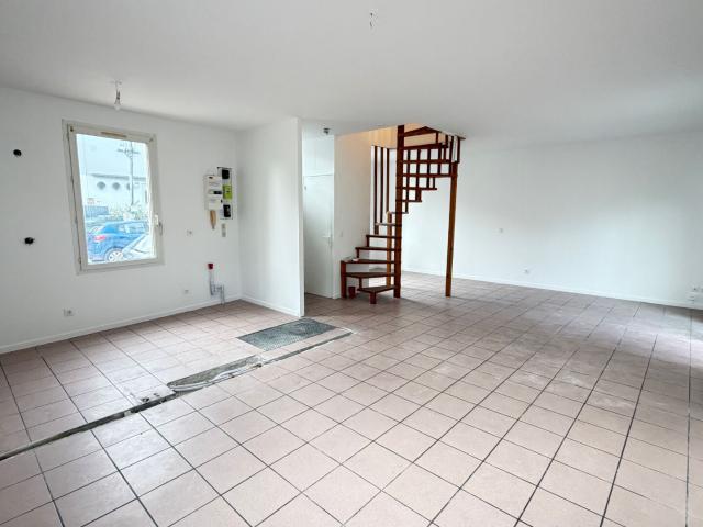Maison à vendre à Talence 5 pièces, 3 chambres, proche commodités