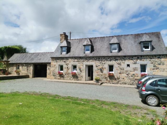 Maison à vendre à Tréglamus 22540