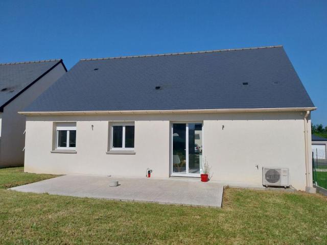 Maison à vendre à Val d'Izé 35450