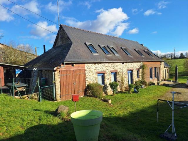 Maison à vendre à Vautorte 53500