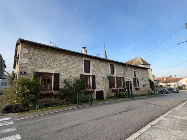 Maison à vendre à Vecqueville 52300