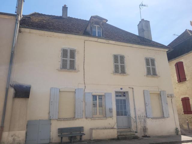 Maison à vendre à Vermenton 89270