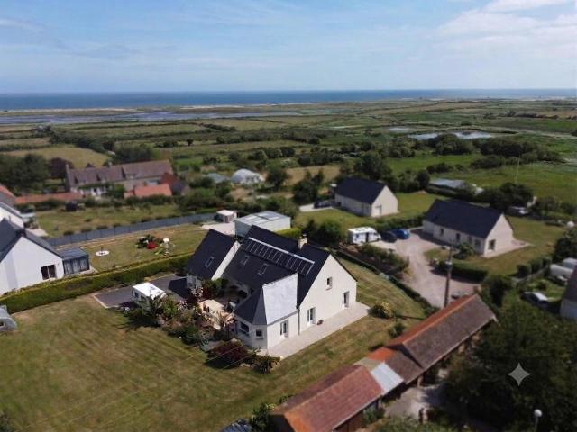 Maison à vendre à Vicq sur Mer 50330