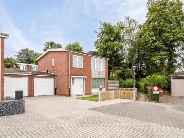 Maison à vendre à Ypres avec 3 chambres et garage