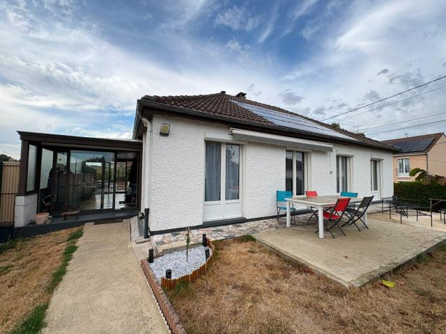 Maison à vendre à Yvré le Pôlin 72330