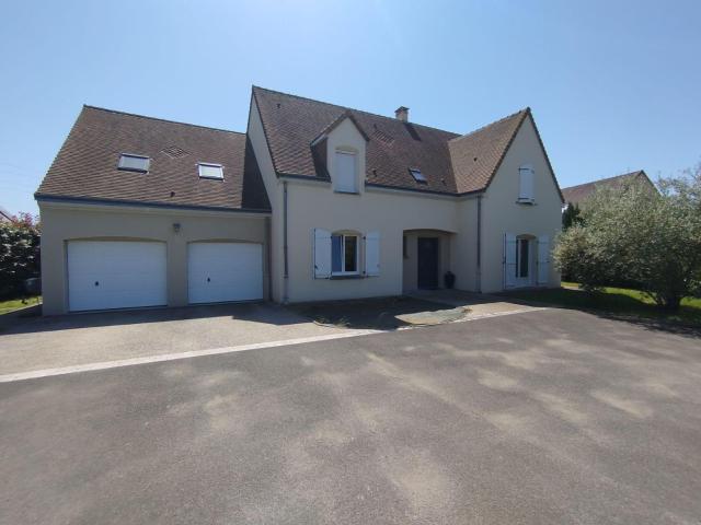 Maison à vendre à Allonnes 72700