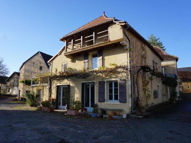 Maison à vendre à Assier 46320