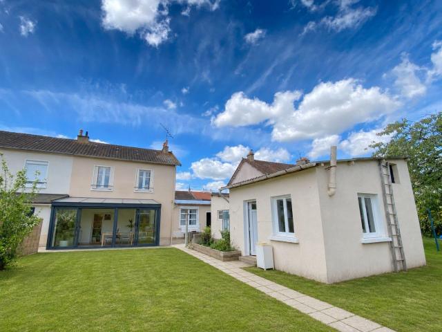 Maison à vendre à Arnage 72230